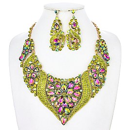 FLOWER POINTED STATEMENT NECKLACE SET