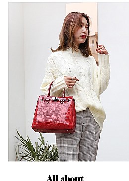 PATENT CROCODILE CLASSIC PADLOCK SATCHEL