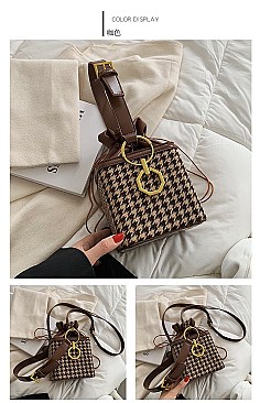 STYLISH PATTERNED BUCKET BAG IN A BOX