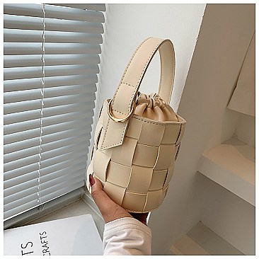 DRAWSTRING HANDMADE WOVEN BUCKET BAG