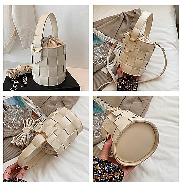 DRAWSTRING HANDMADE WOVEN BUCKET BAG