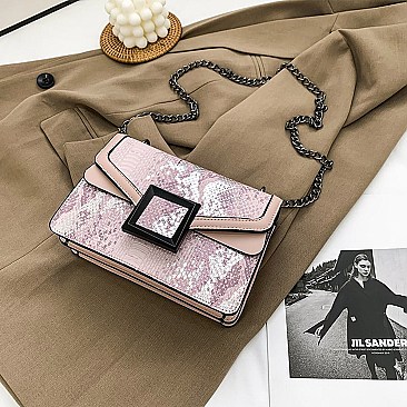 BUCKLED & CHAIN HANDLE SHOULDER SATCHEL BAG