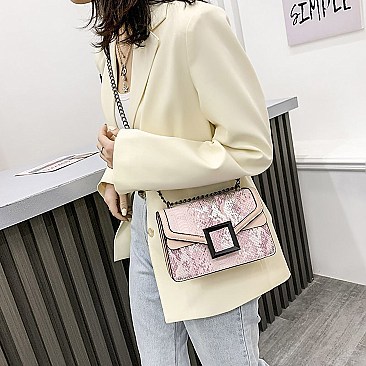BUCKLED & CHAIN HANDLE SHOULDER SATCHEL BAG
