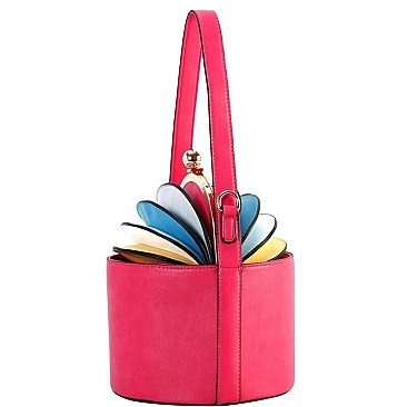 ACCORDION KISS-LOCK BUCKET SATCHEL
