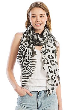 ANIMAL PRINT LONG SCARF