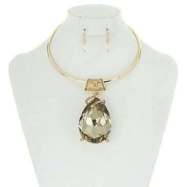Large Crystal Teardrop Necklace MEZN1005