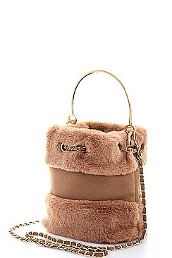 FUR CROSSBODY CLUTCH WITH LINKED CHAIN