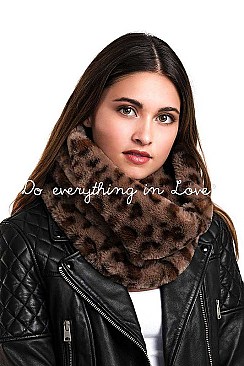 SOFT INFINITY LEOPARD SNOOD SCARF