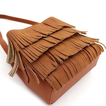 MULTI-COMPARTMENT 4 LAYER FRINGE BOHEMIAN SHOULDER BAG