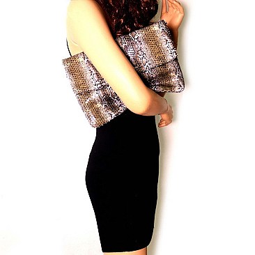 OVER SIZED SEQUIN SNAKE PRINT FLAP CLUTCH
