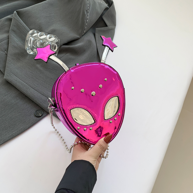 Alien Glossy Chain Strap Crossbody Bag > Fashion Handbags > Mezon Handbags