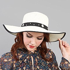 Trendy Fashionable Summer Hat With Flowers