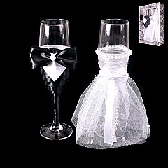 BRIDE & GROOM WEDDING WINE GLASSES SLWED10040