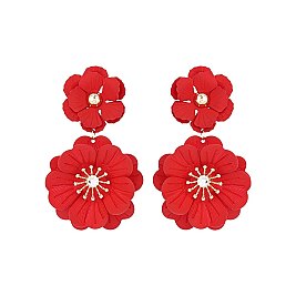 FLOWER DANGLE EARRING
