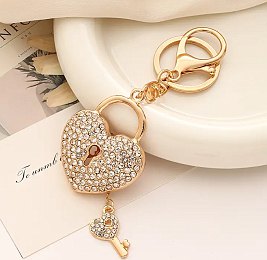 HEART DESIGN BEG PENDANTS