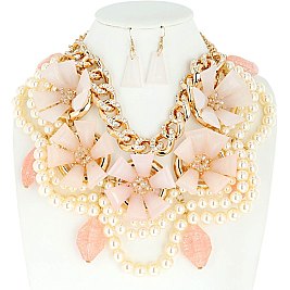 CHIC CHUNKY FLOWER PEARL AND CHAIN BIB STATEMENT NECKLACE AND EARRINGS SET