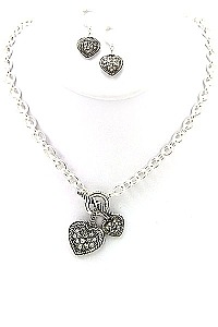 Antique Silver Tone Heart Design Rhinestone Necklace Set
