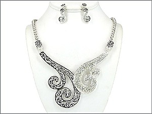 OS02372AS Stone With Textured Designer Necklace Set