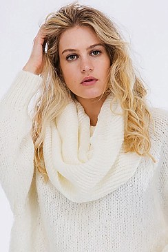Pack of 12 (pieces) Assorted Infinity Knitted Scarves FM-WISF209
