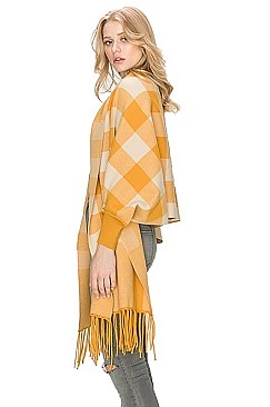 FANCY PLAID PATTERN TASSEL PONCHO