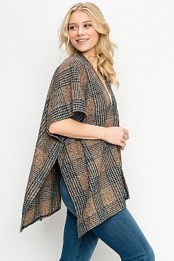 Posh Plaid Pattern Poncho