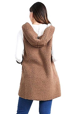 REVERSIBLE FAUX SHERPA VEST