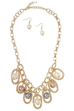 FAUX PEARL DANGLE NECKLACE SET
