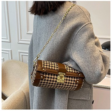 CHECKER CYLINDRICAL PUSH-LOCK CROSSBODY