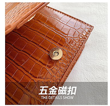 CROCODILE CHAIN STRAP SHOULDER MESSENGER BAG