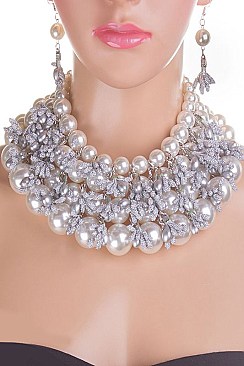 Classy Bold Pearls Statement Necklace LA-CN1973