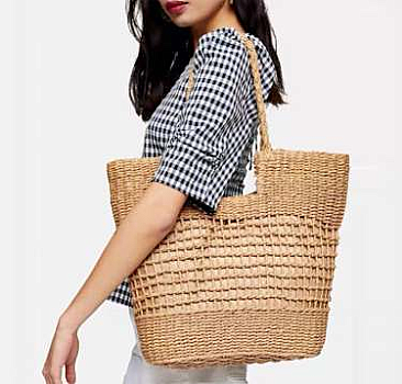 straw bags