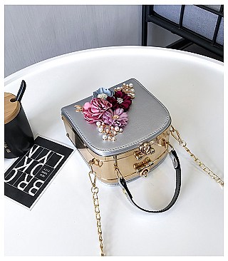 3D Flower & Pearl Design Metal Frame Satchel