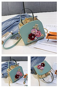 3D Flower & Pearl Design Metal Frame Satchel