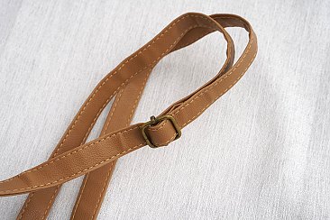 Circled Pattern Straw Round Crossbody Bag