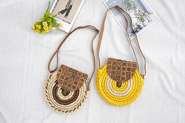 Circled Pattern Straw Round Crossbody Bag