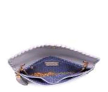 CHIC DAISY CLUTCH BAG