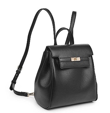 CHIC PLAIN BACKPACK