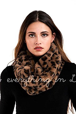FAUX FUR LEOPARD PRINT SNOOD