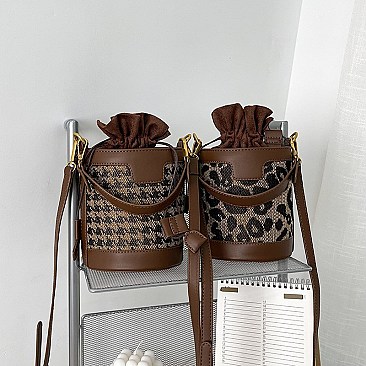 FASHIONABLE PATTERNED BUCKET CROSS BODY BAG