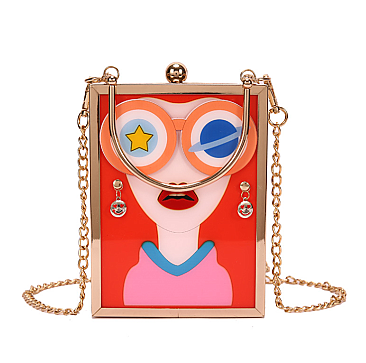 ANIMATED 3D LADY STATEMENT BOXY BAG