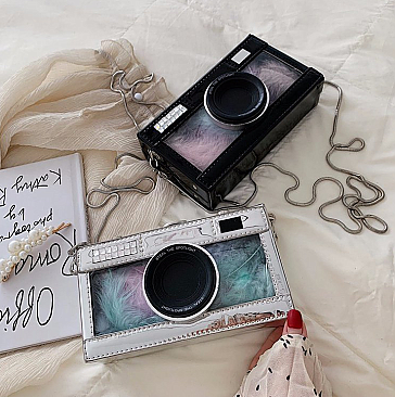 BOXY CAMERA CLUTCH BAG