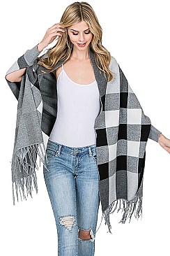 FANCY PLAID PATTERN TASSEL PONCHO