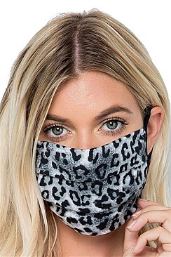 CLASSY ANIMAL PRINT REUSABLE MASK