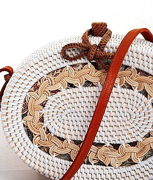 DESIGNER NATURAL FIBER WOVEN OVAL CROSSBODY BAG