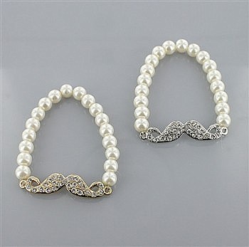 PACK OF 12 STYLISH MUSTACHE CHARM STRETCH PEARL BRACELET