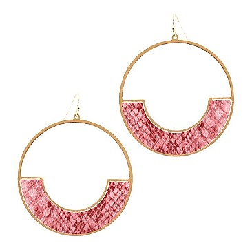 SNAKE PRINT HOOP EARRING