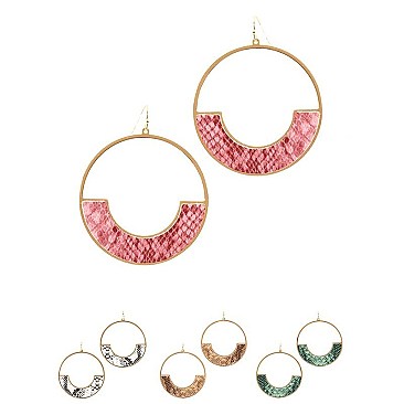 SNAKE PRINT HOOP EARRING