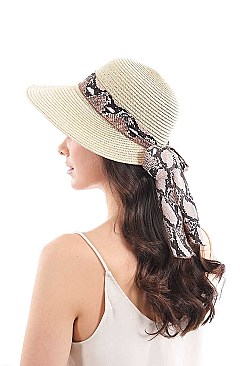 NATURAL WOVEN HAT WITH PYTHON RIBBON BAND AND BOW