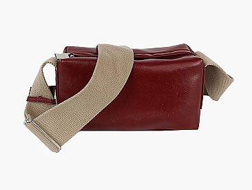 MEDIUM CROSSBODY BAG FOR WOMEN