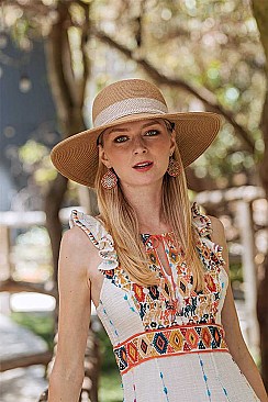 STYLISH MEDIUM BRIM LADIES HAT